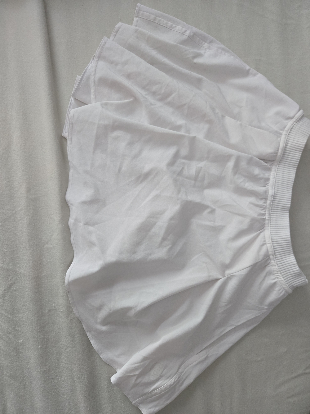 lululemon athletica White Girls Elastic-Waist Flared Skirt